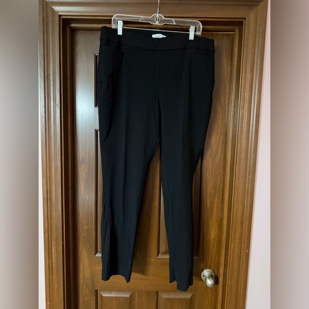 Liz Claiborne Black Straight Leg Pants
